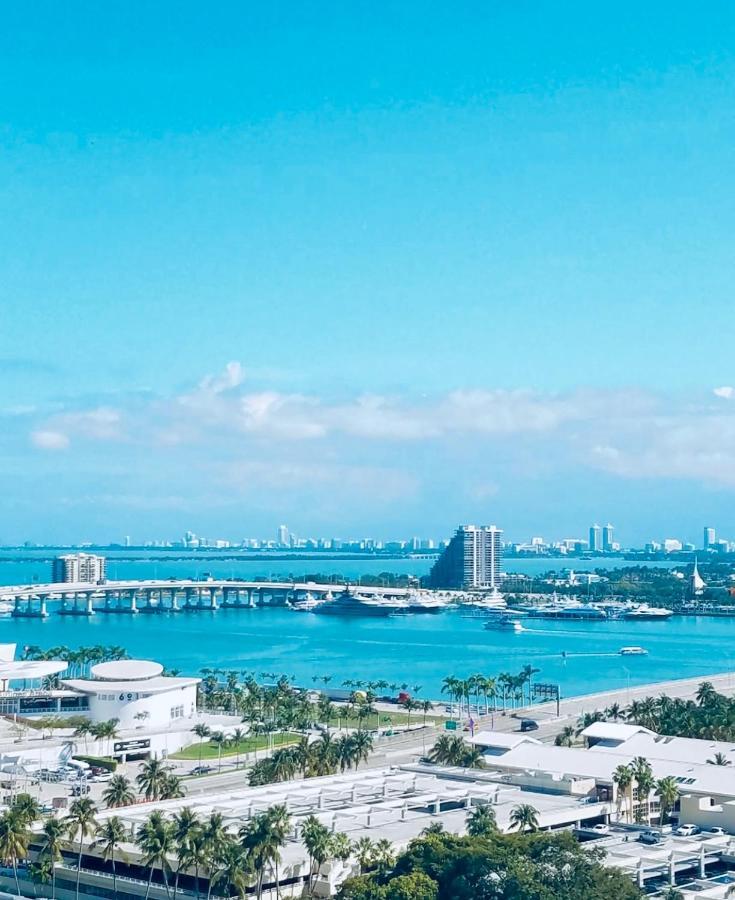 Experience The Perfect Miami Life!! Centrally Located Luxury Condo! Exterior foto